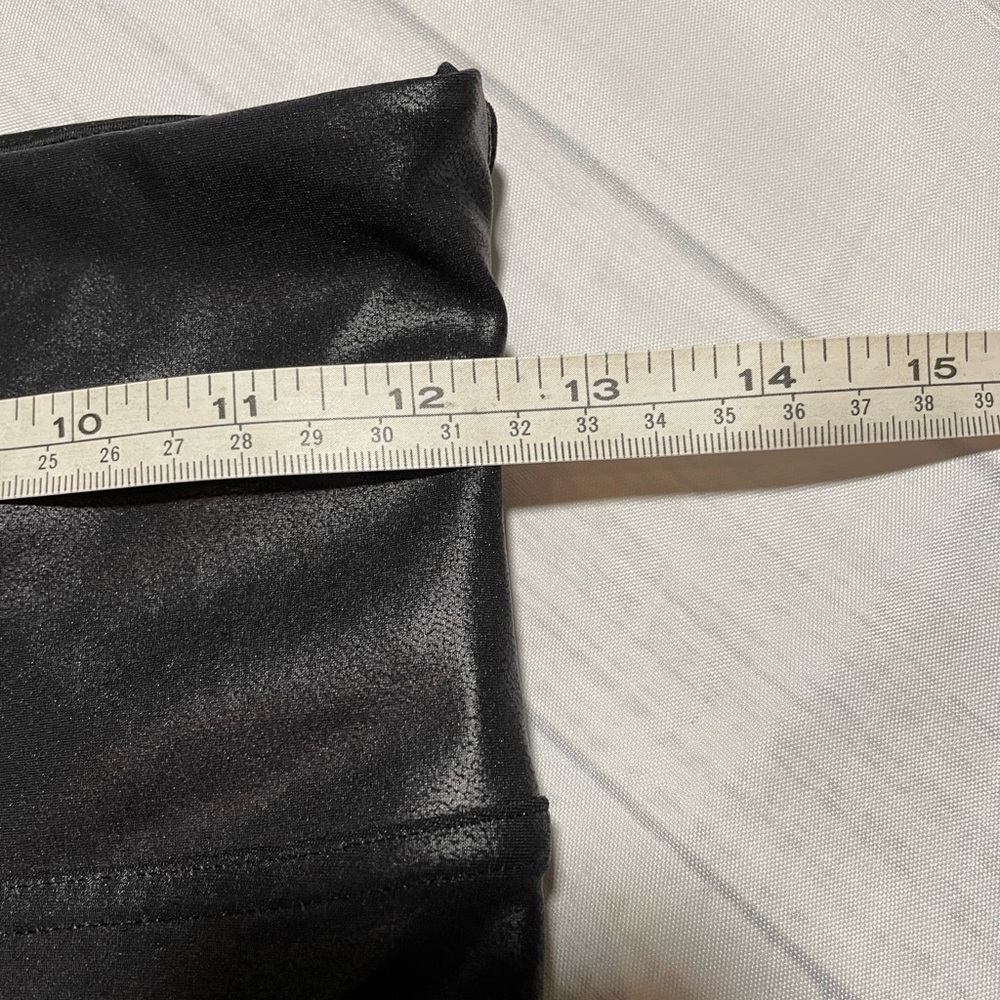 Spanx black leggings. Size M. - Picture 6 of 8